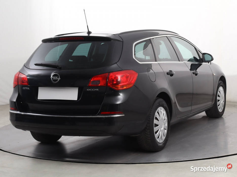 Opel Astra 16 CDTI manualna