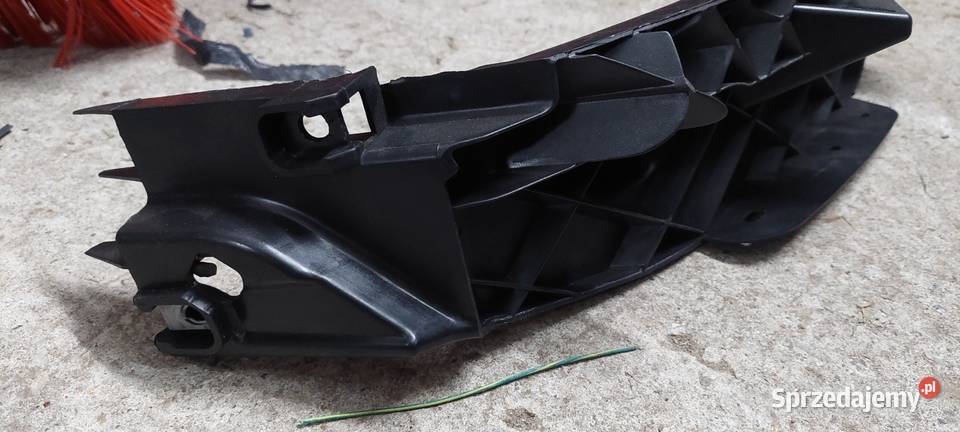 Slizg lampy prawy durango 2022 kujawsko-pomorskie