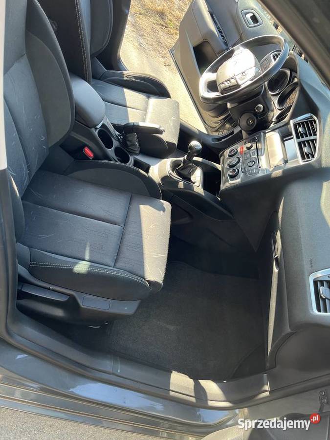 Citroen C4 B7 2012r 160 przebiegu 16 benzyna 120 centralny zamek C4 małopolskie Nowy Sącz