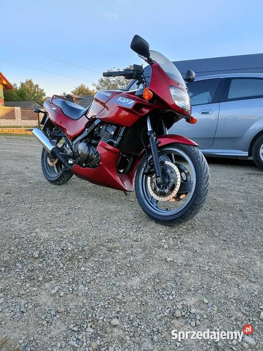 Sprzedam Kawasaki GPZ 500 w idealnym stanie w 60KM świętokrzyskie Lipnik