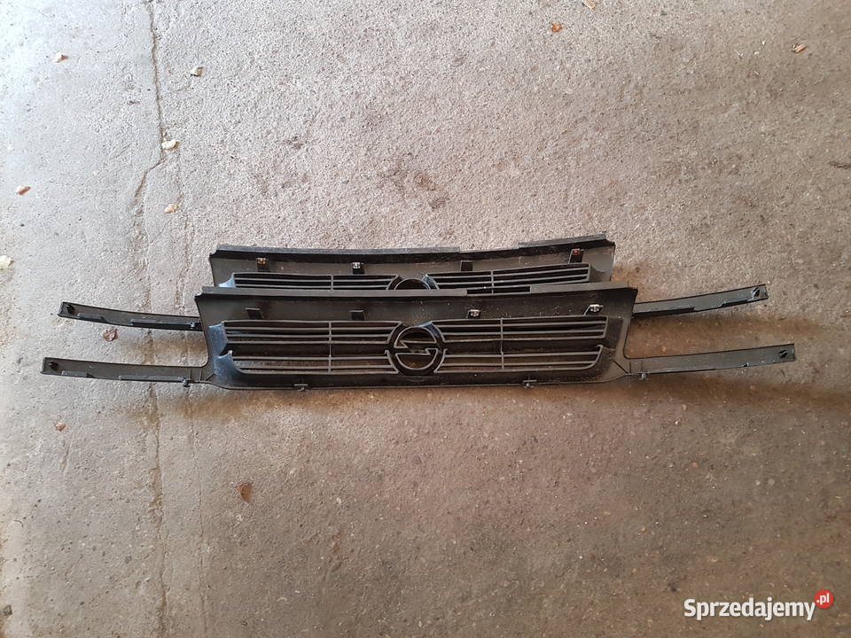 OPEL ASTRA I 1992 1993 1994 ATRAPA GRILL Rok produkcji 1992 Turkowice