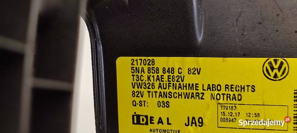 VW TIGUAN II MOCOWANIE PODŁOGI BAGAŻNIKA PRAWE