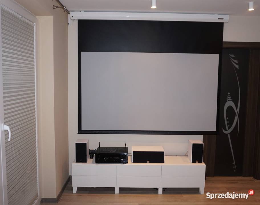 Ekrany projekcyjne Suprema Screen dostawa i Kraków