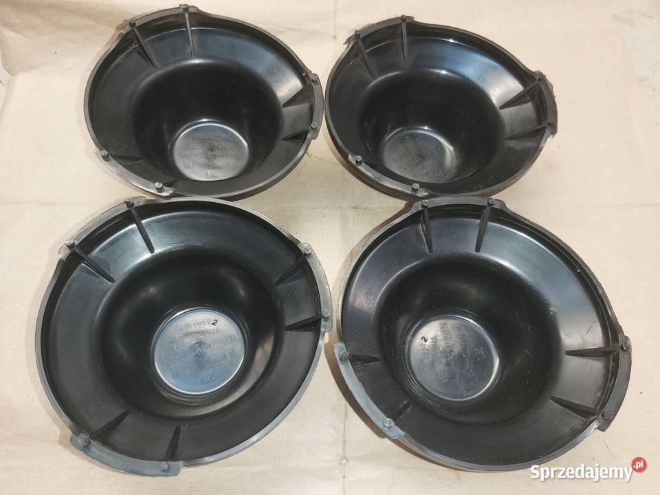 Trabant 601 Nowe kołpaki kół dekle dekielki Piaseczno