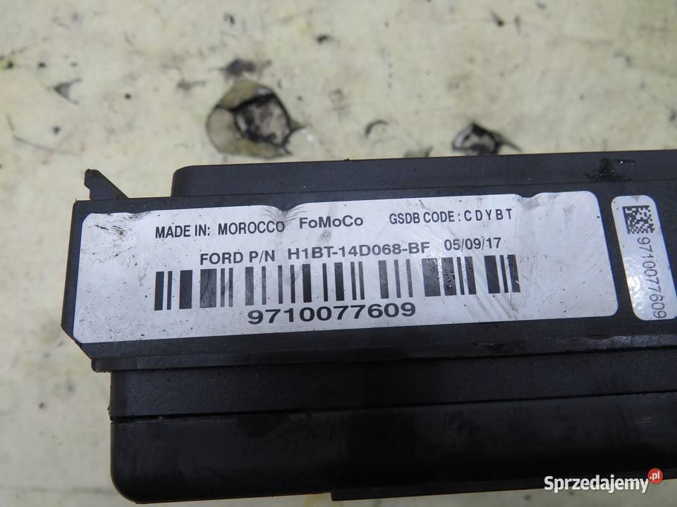 SKRZYNKA BEZPIECZNIK FORD FIESTA MK8 10 ECOBOOST