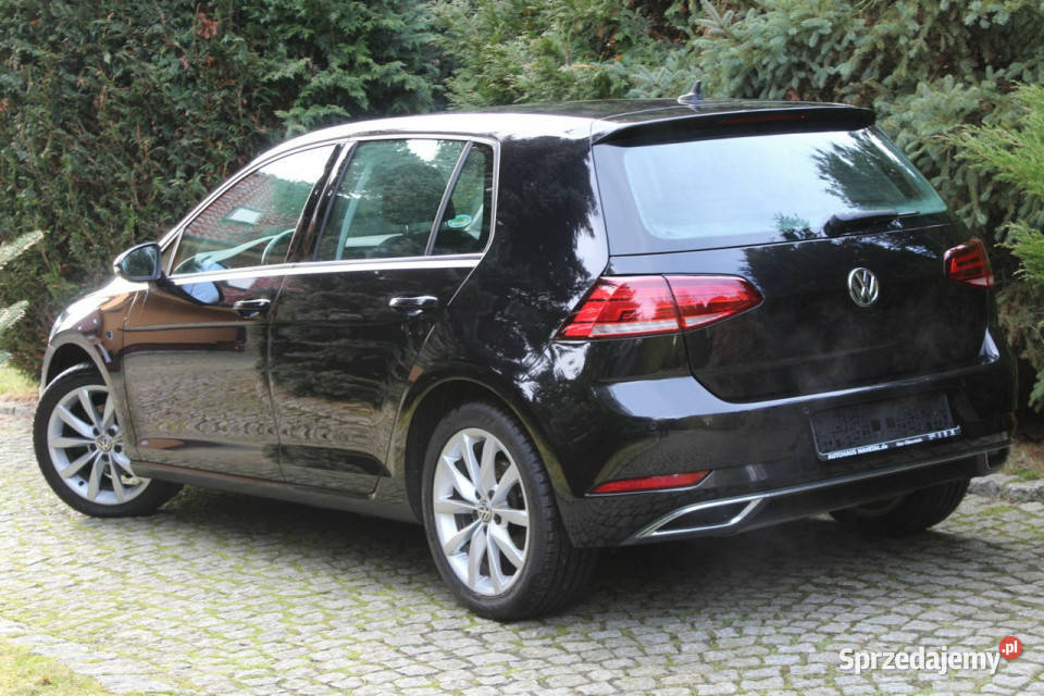 Volkswagen Golf 15 TSI 150 BMT Highline Zegary Lubań sprzedam