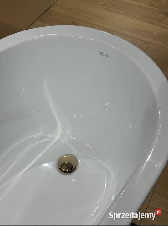 Wanna wolnostojąca Besco Olaya 160x68 łapy złote Wanny sprzedam