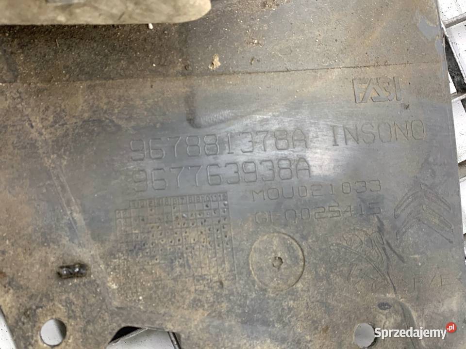 NADKOLE LEWY TYŁ PEUGEOT 2008 I 967881378A osobowe