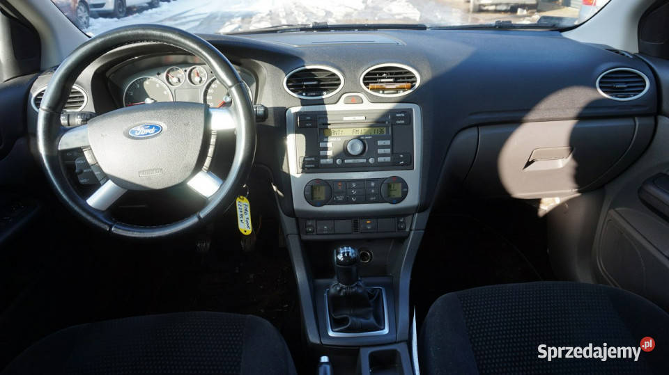 Ford Focus zarejestrowany ubezpieczony Gwarancja benzyna Zielona Góra