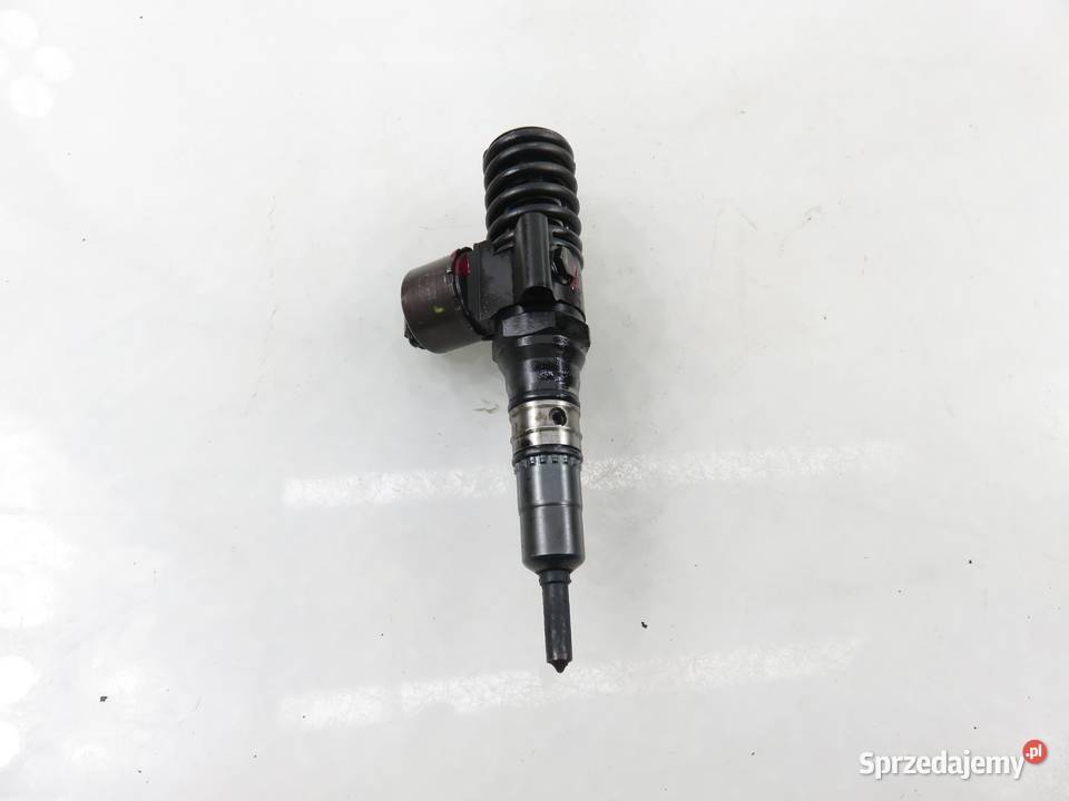 POMPOWTRYSKIWACZ GOLF V 20 TDI 03G130073G sprzedam
