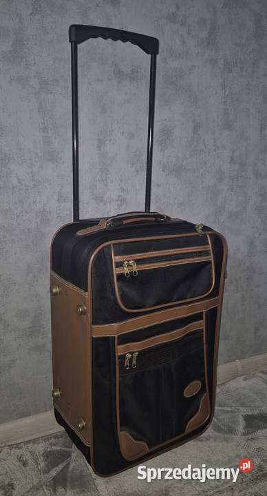 Walizka podróżna średnia Łódź sprzedam