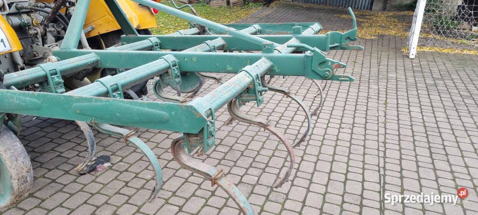 Pług dwu skibowy unia grudziądz brony kultywator małopolskie Miechów sprzedam