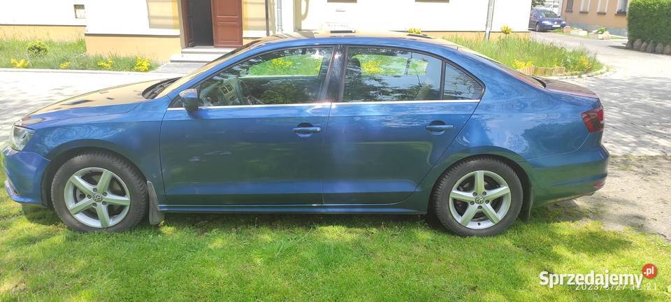 Oszczędna Jetta MK6 sedan 14 TSI 150 Jetta