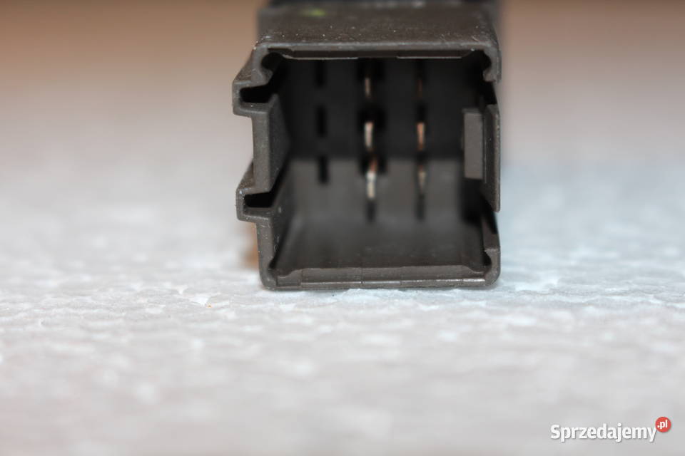 PEUGEOT 406 9599 PRZEŁĄCZNIK PODGRZEWANIA SZYBY osobowe Prochowice