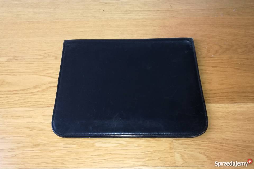 Aktówka skórzana biznesowy niezbędnik w stylu