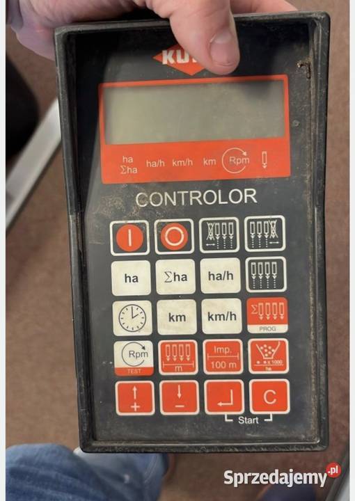 Siewnik do kukurydzy Kunh Planter 8 rzędowy nieuszkodzony