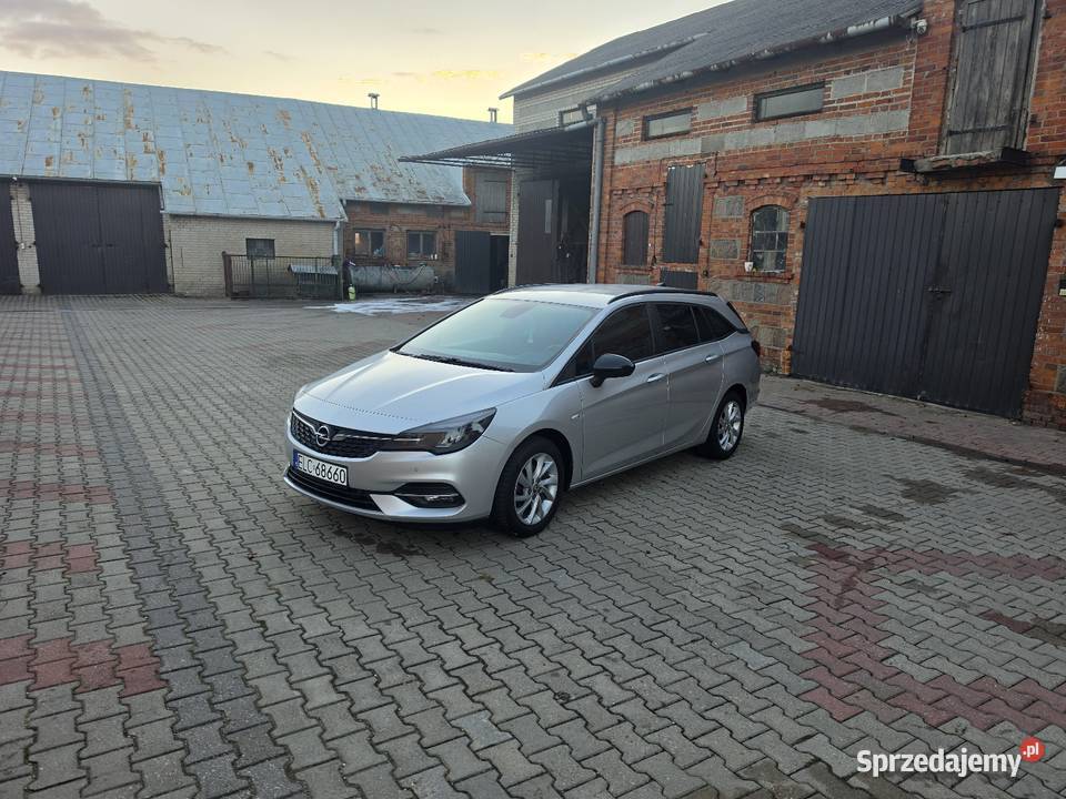 Opel Astra 12 Turbo Sports Tourer 1198cm3