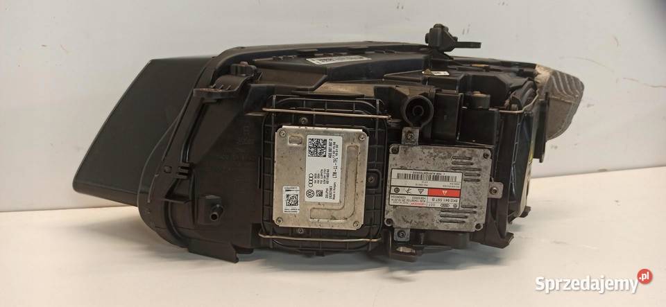 AUDI Q5 2015 LAMPA PRAWY PRZÓD ANGLIK RHD osobowe