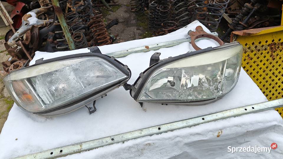 Lampy Opel Zafira sprzedam