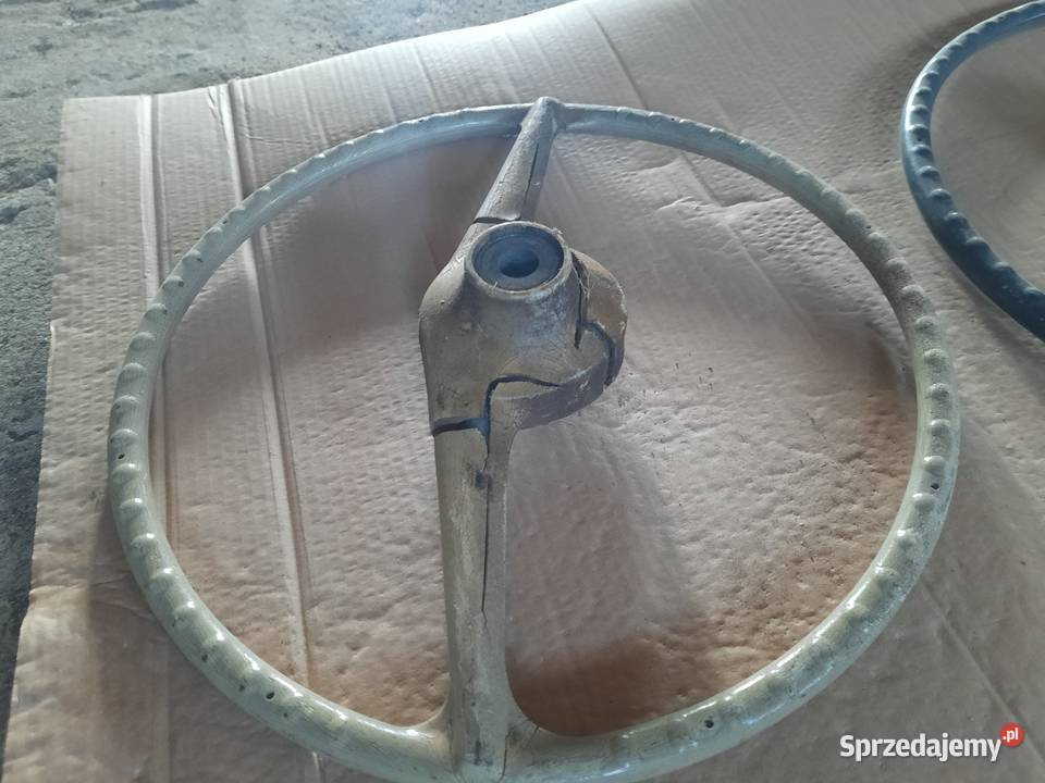 Biala kierownica ursus c325 syrena 100 warszawa Brusy