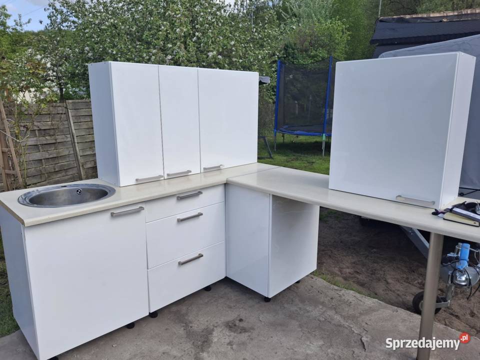 Zestaw mebli kuchennych