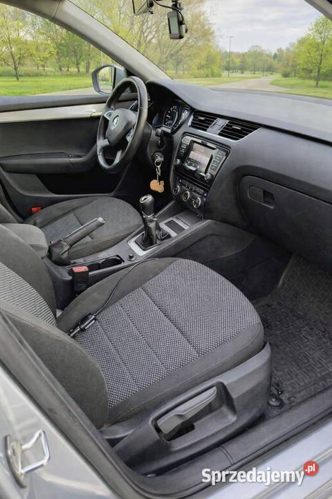 Skoda Octavia III 16 TDI diesel 105 kombi Sosnowiec
