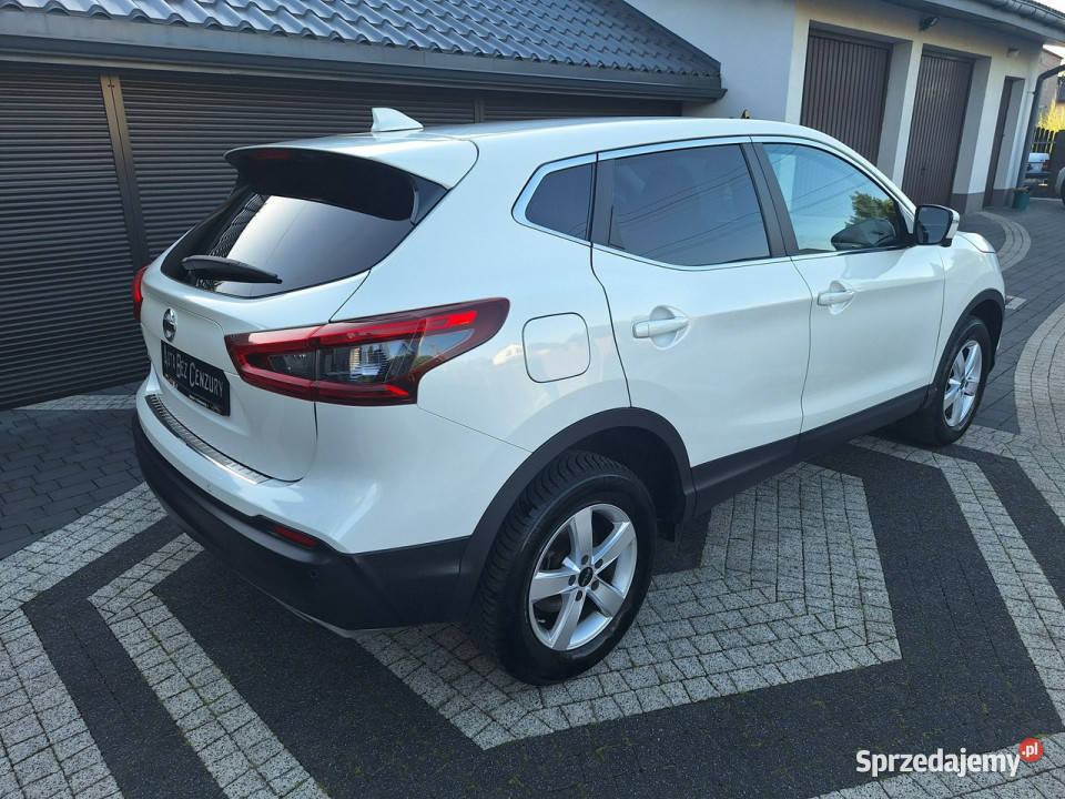 Nissan Qashqai 16i 163 NConnecta Kamery 360 LED