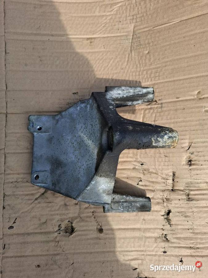 Poduszki mocowanie łapy silnika corsa c 10 Więcbork sprzedam