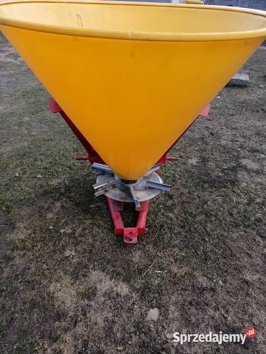 Sprzedam rozsiewacz lejek Szadek