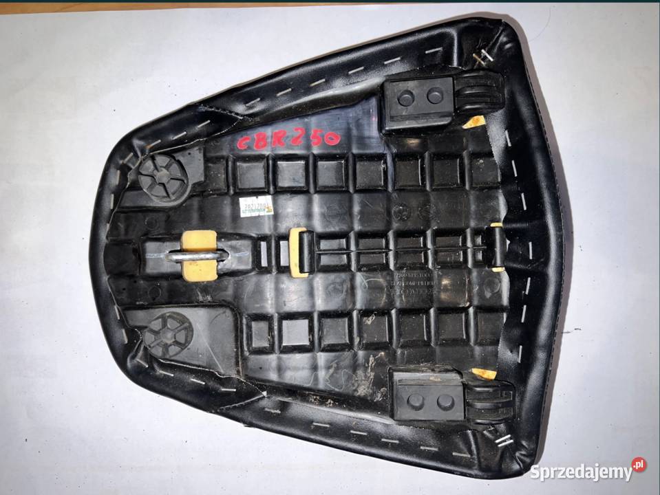 Kanapa siedzenie Honda CBR 250 Ostrzeszów