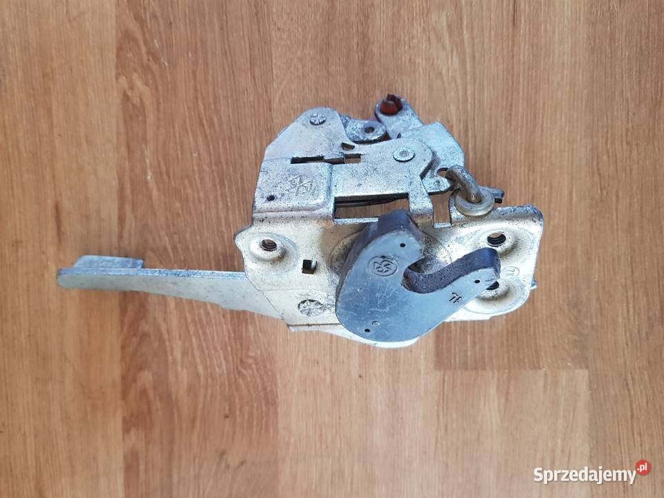 Zamek drzwi Fiat 126p lewy prawy