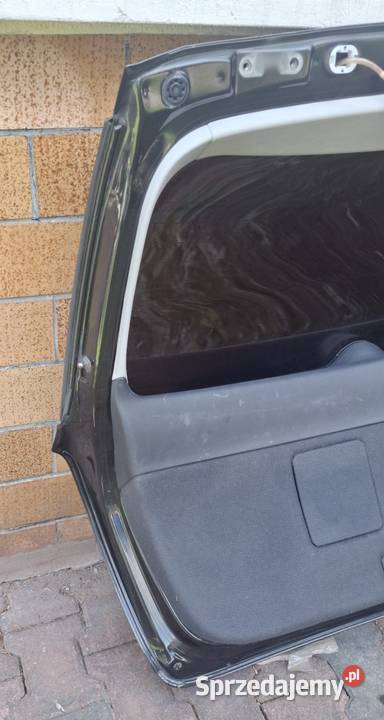 Klapa Toyota Avensis T25 świętokrzyskie sprzedam