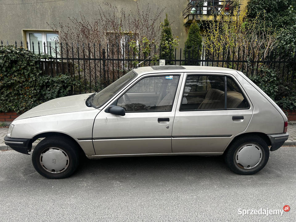 Peugeot 205 Hatchback Zabytkowy 120000km Warszawa