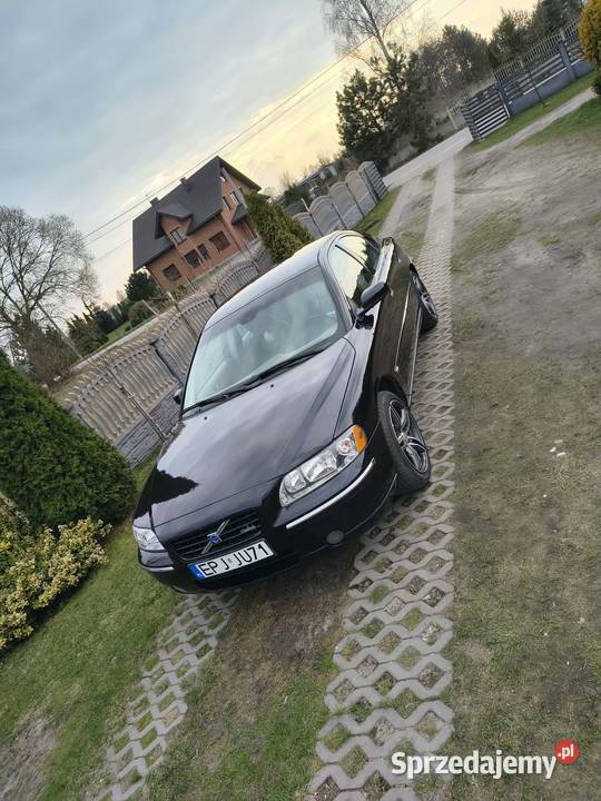 Volvo S60 24 Diesel Zadbany OC opłacone na aluminiowe felgi Szczerców sprzedam