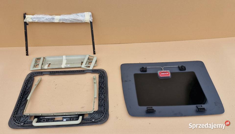 VOLVO FH4 SZYBERDACH KOMPLETNY Części samochodowe Bieleń