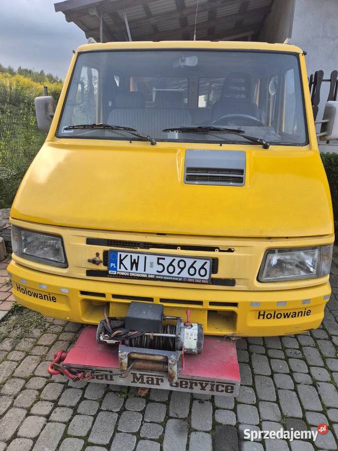 Holownik pomoc drogowa iveco na katb 7 osób Wieliczka