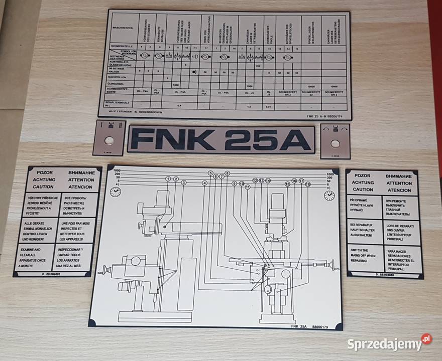 Frezarka TOS FNK 25 A Tabliczka Tabliczki Tabela łódzkie Zelów