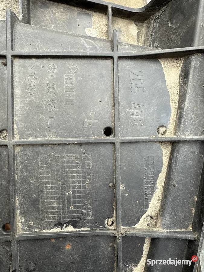 Kratka tył zderzaka Mercedes A205 885 03 56 AMG osobowe Nowogard