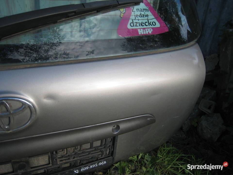 Klapa tylna tył bagażnika szyba Toyota Corolla Kraków