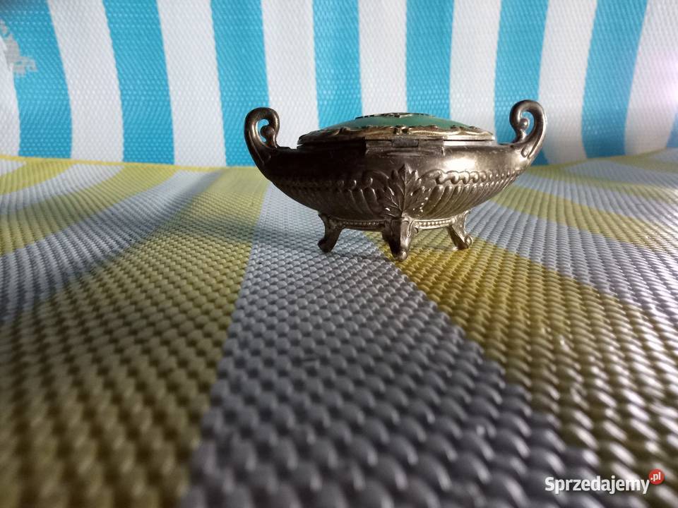 Pudełko sprzedam Borówno