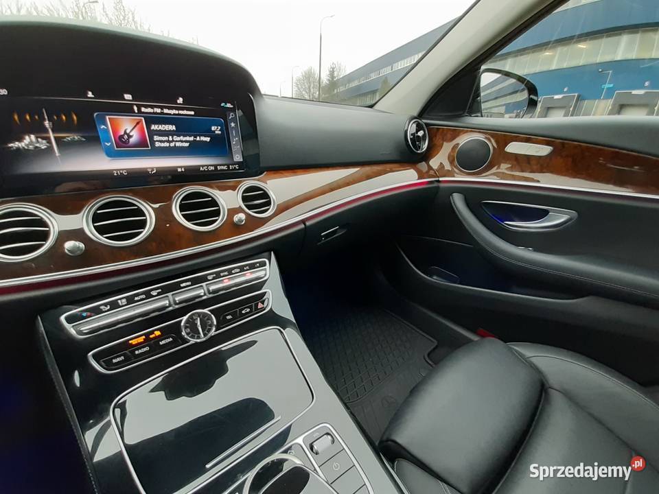 Mercedes E220 4Matic Salon serwis ASO