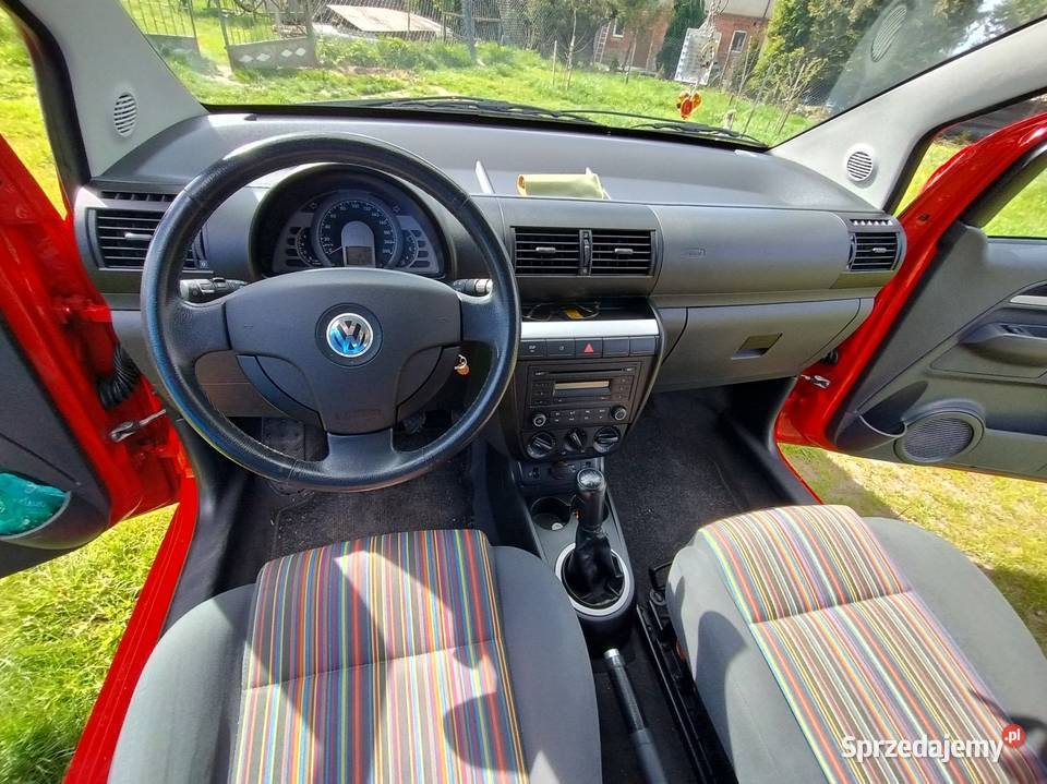 Piękny zadbany Volkswagen Fox 12B 55 2007 r