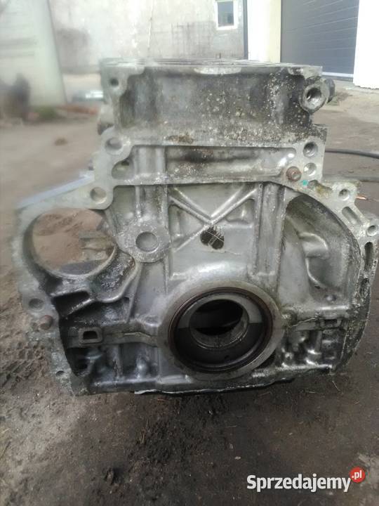 Blok silnika Toyota 20 d4d 1AD 126 tłoki