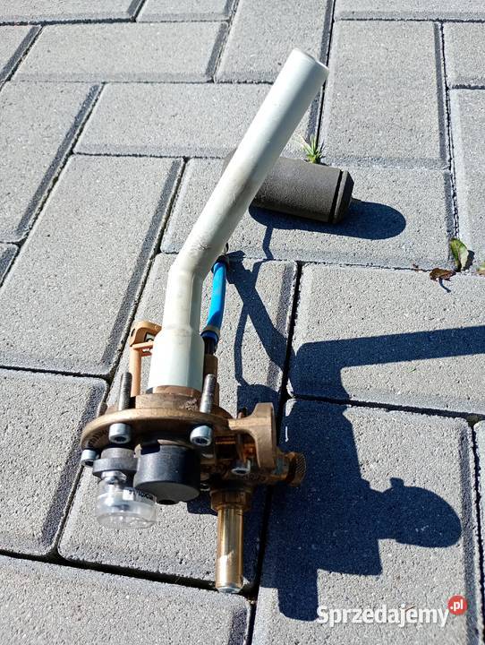 Sprzedam używany wielozawór do zbiornika