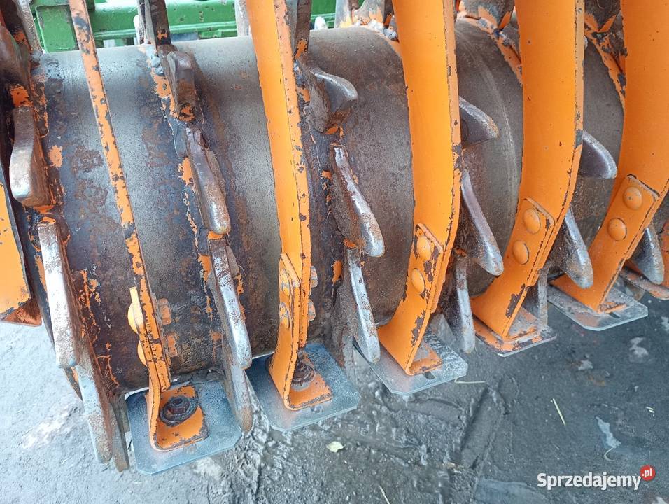 Agregat uprawowo siewny siewnik amazone d7 25m Agregaty Krobia