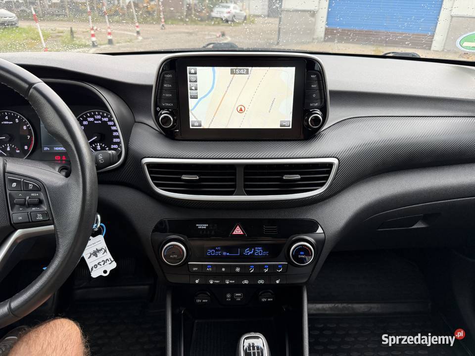 Hyundai Tucson 16 BENZYNA Klimatronik Nawigacja Konin