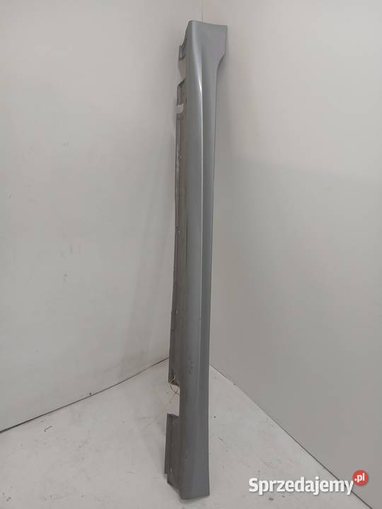 LISTWA PROGOWA PRAWA BMW E60 E61 M PAKIET osobowe Listwy i nakładki Listwy i nakładki Strzyżewice