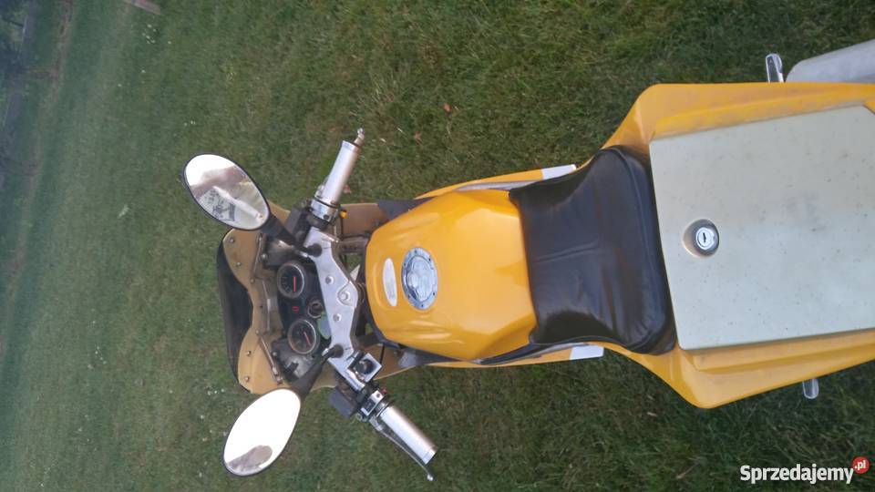 sprzedam motor szosowy 1000 PLN do lekkich