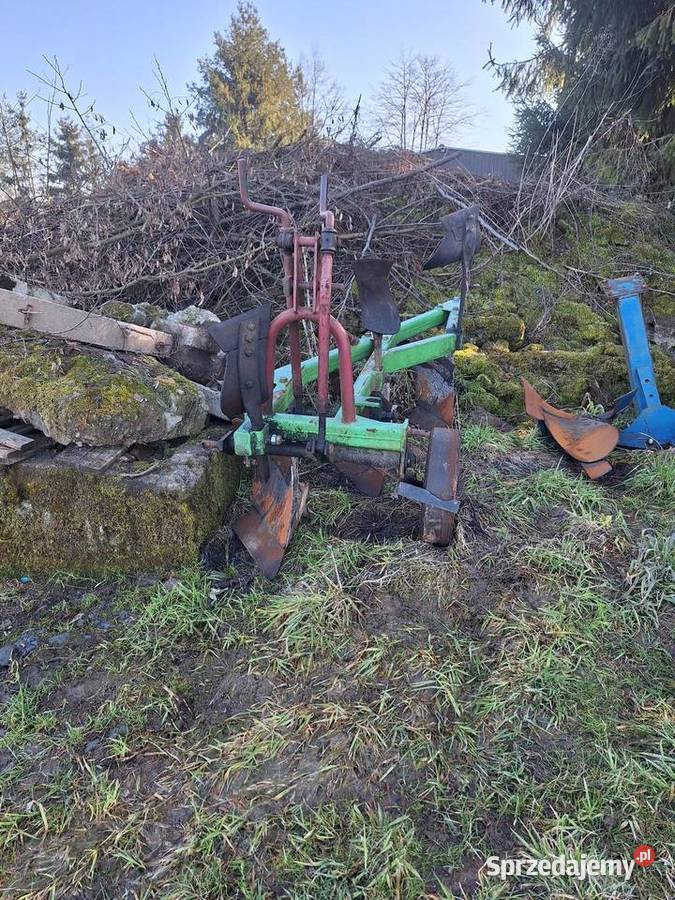 Pług 3 skibowy unia grudziądz Pługi Przeciszów