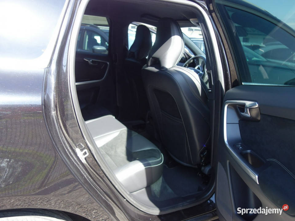 Volvo XC 60 Volvo XC 60 wersja summum najlepszy czujnik zmierzchu